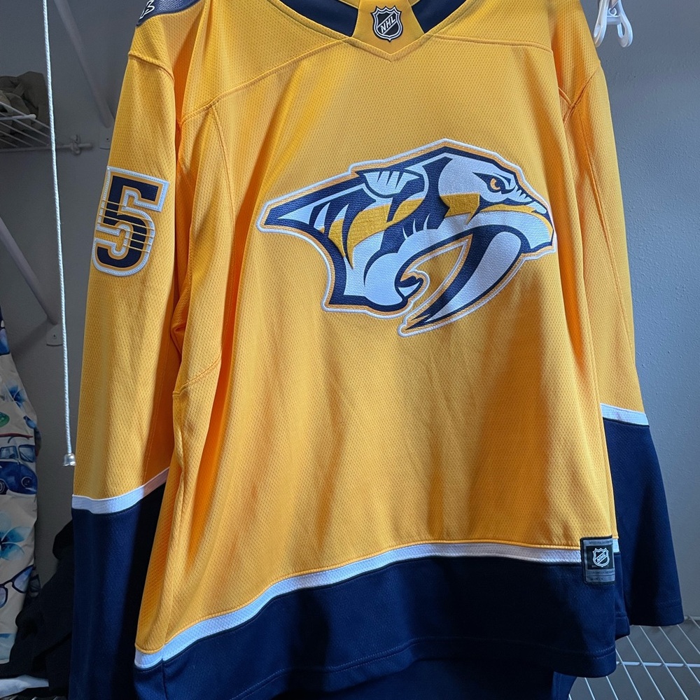 NWOT Nashville Predators Pekka Rinne XL